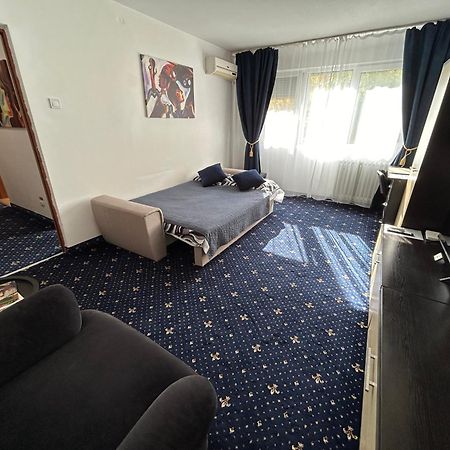 Cozy & Warm Studio Bukarest Exterior foto