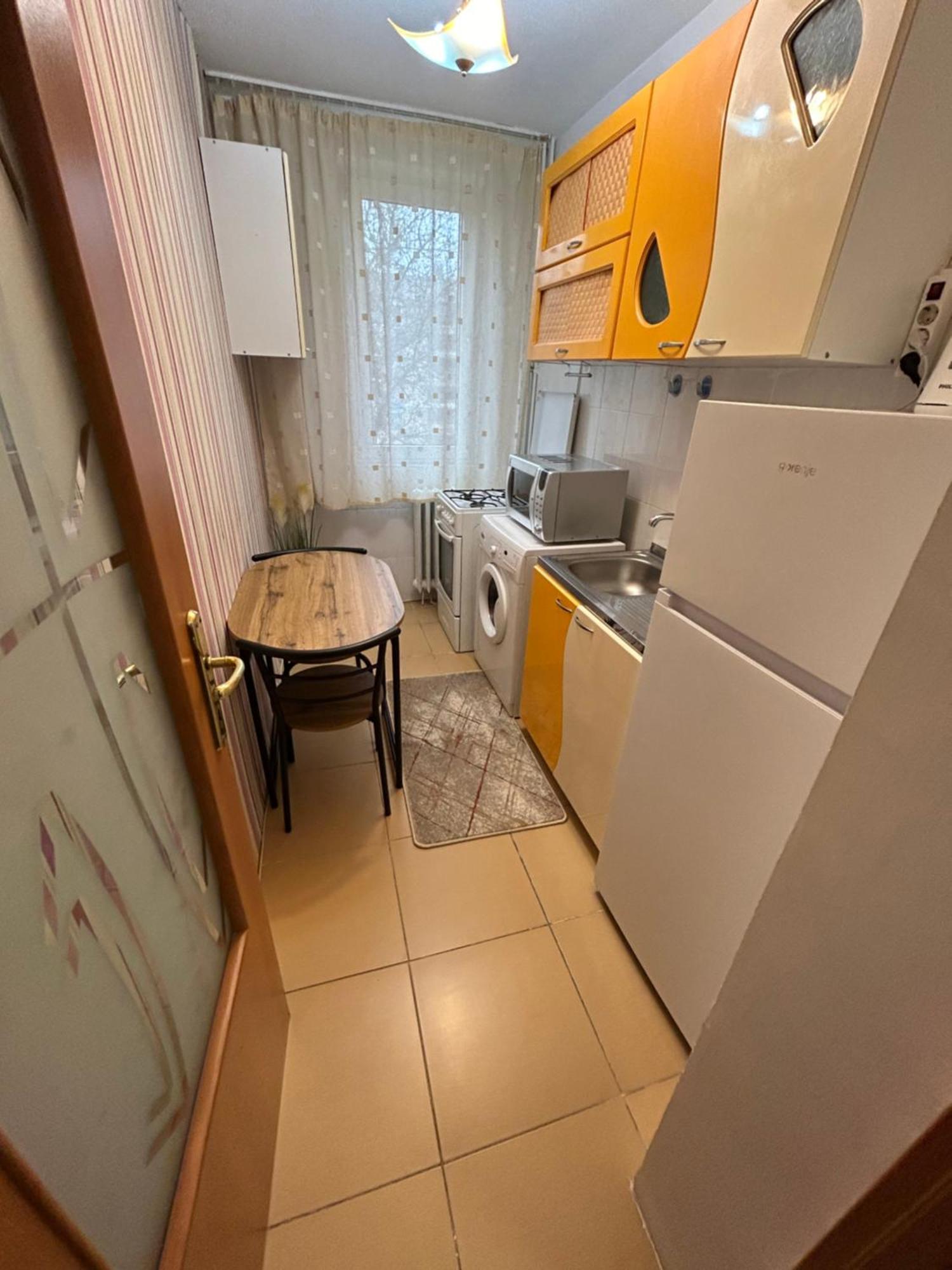 Cozy & Warm Studio Bukarest Exterior foto